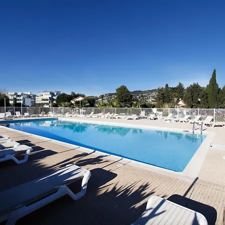 Les De Robinson 17 - Standing Presta